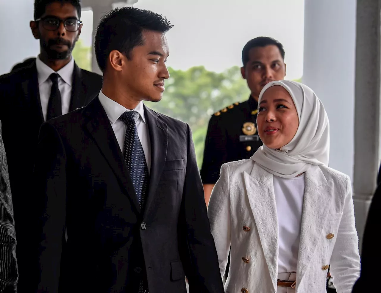 FashionValet case: Vivy and Fadzarudin leave court complex after posting bail