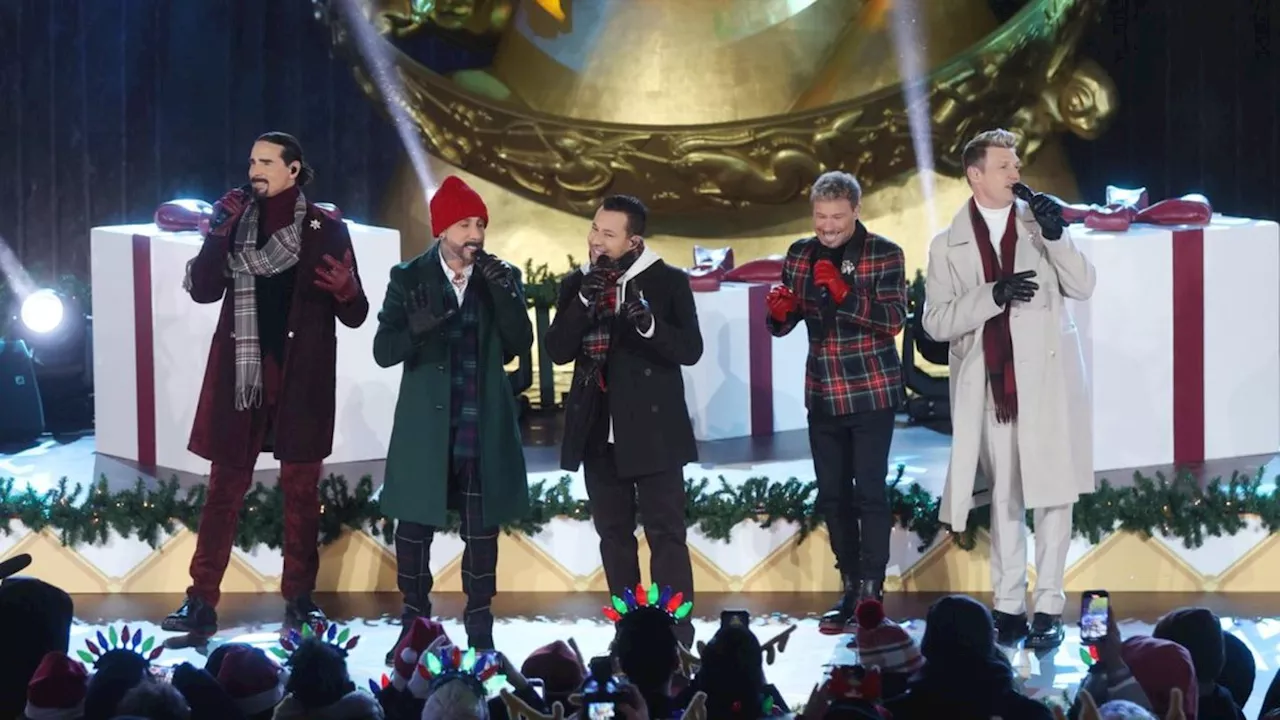 Backstreet Boys: Weihnachtliche Performance in New York