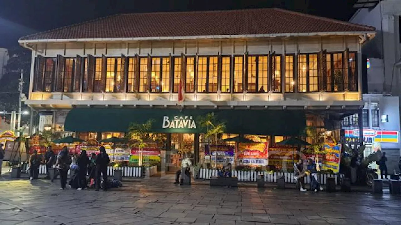 Melongok Masa Lalu di Cafe Batavia Kota Tua Jakarta