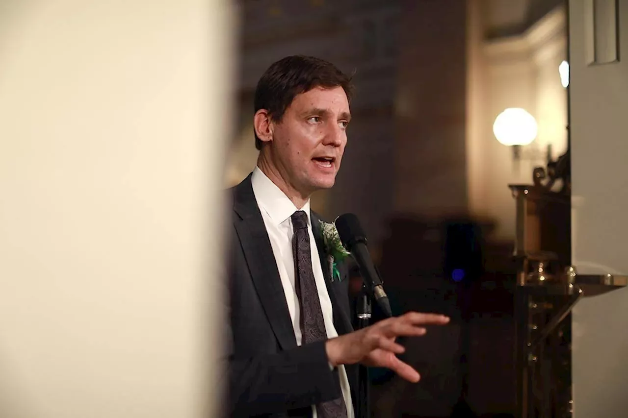 Eby says Canada poised to respond to Trump threats with a right, left march