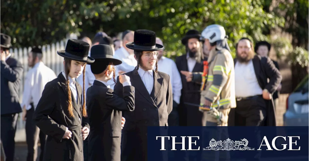 Arson Squad Investigates Suspected Firebombing at Melbourne Synagogue