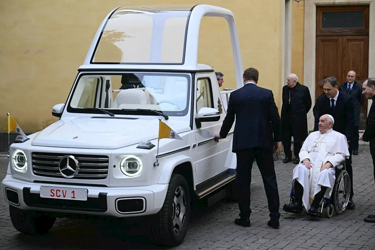 Pope Francis receives electric popemobile from Mercedes