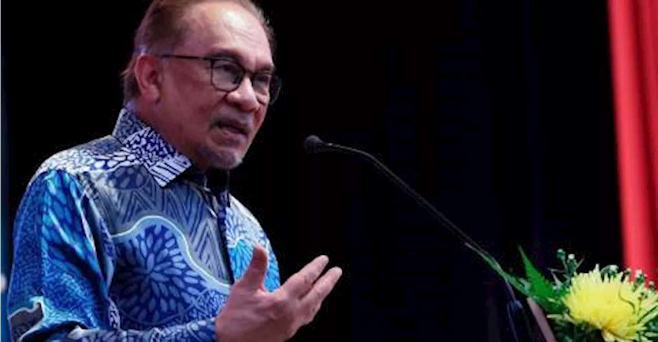 Malaysian PM Anwar Expresses Frustration Over Delays in Digital Initiatives