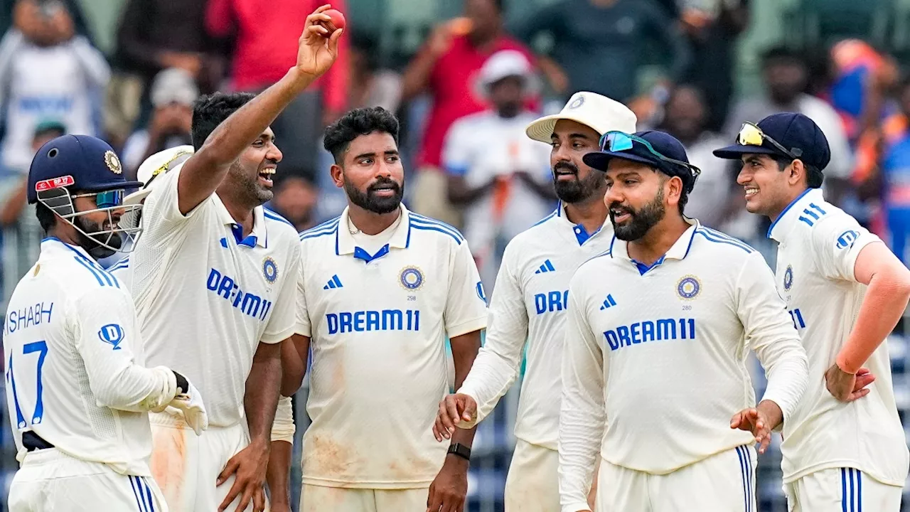 IND vs AUS 2nd Test Playing XI: एड‍िलेड टेस्ट में 3 बड़े चेंज के साथ उतरी टीम इंड‍िया, रव‍िचंद्रन अश्व‍िन को मिला मौका, जानें कौन हुआ बाहर?