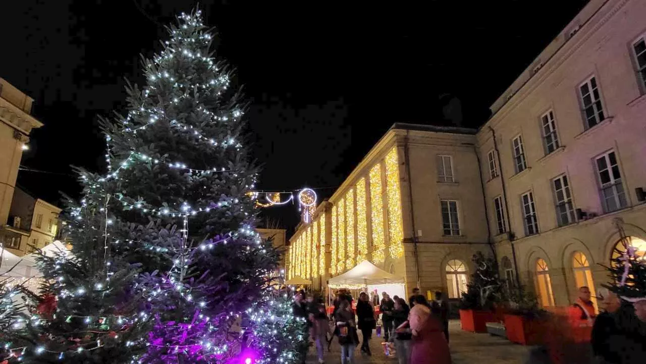 Retour en images sur le lancement des festivités de Noël à Sablé-sur-Sarthe