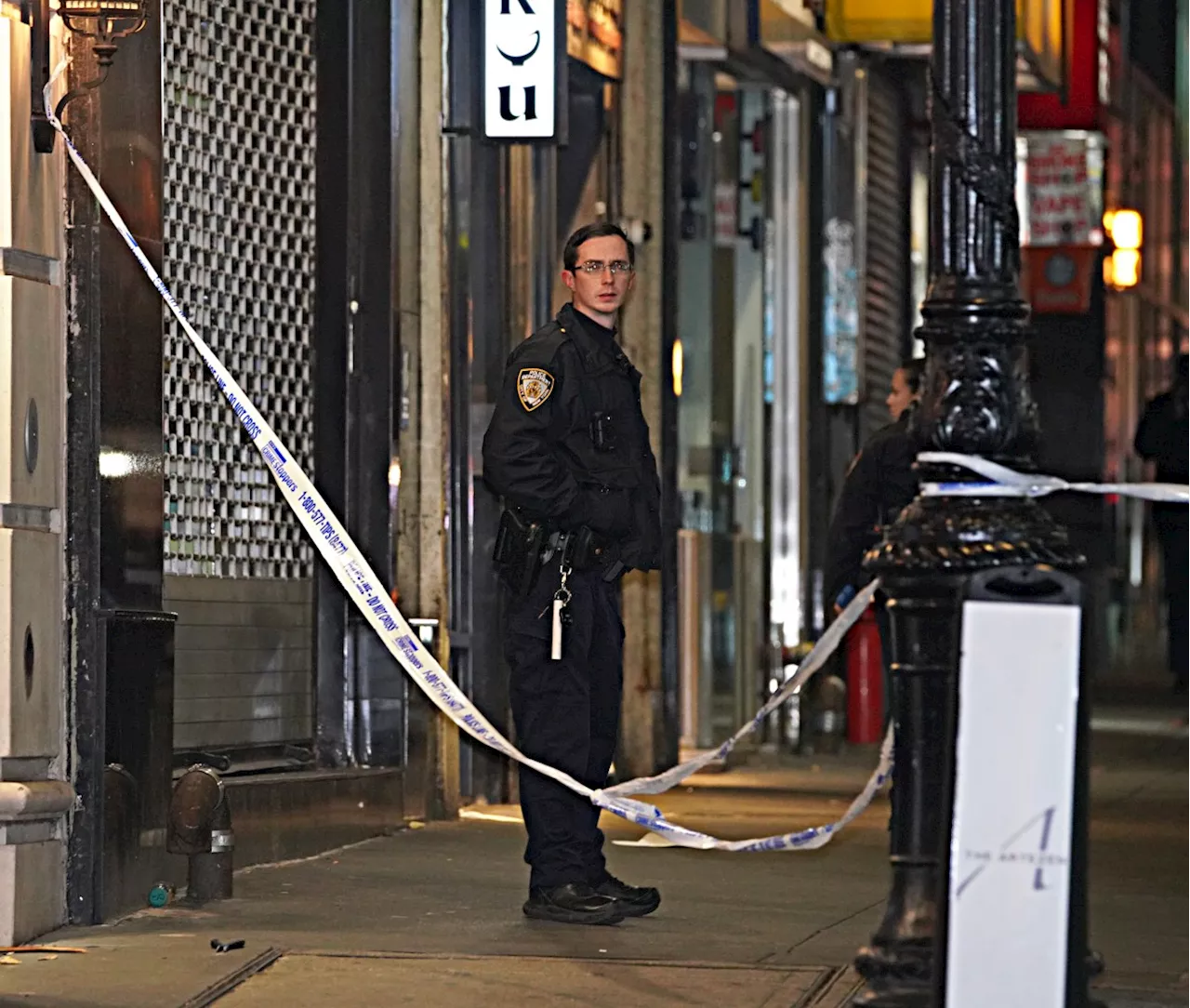 Lower Manhattan stabbing leaves teen dead, another wounded because victims did not speak English: sources |