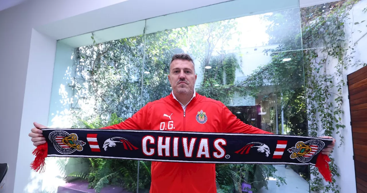 Nuevo DT de Chivas asegura conocer el plantel a la perfección