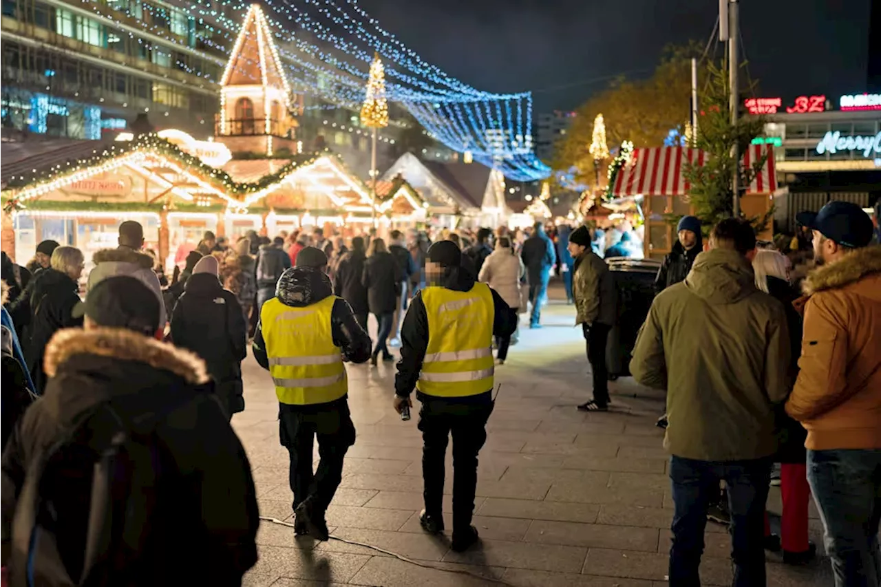 Experten über Sicherheit auf Berliner Weihnachtsmärkten: Betonbarrieren zusätzliche Gefahr