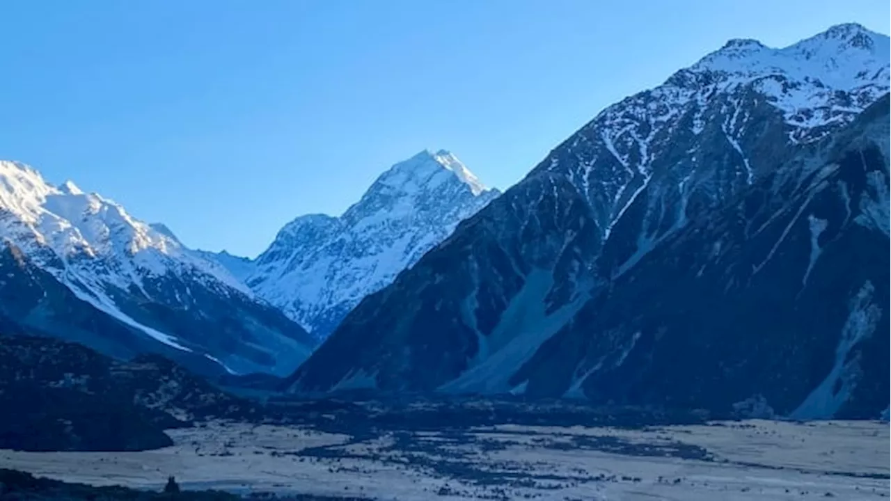 Three Climbers Missing on New Zealand's Tallest Peak Believed Dead