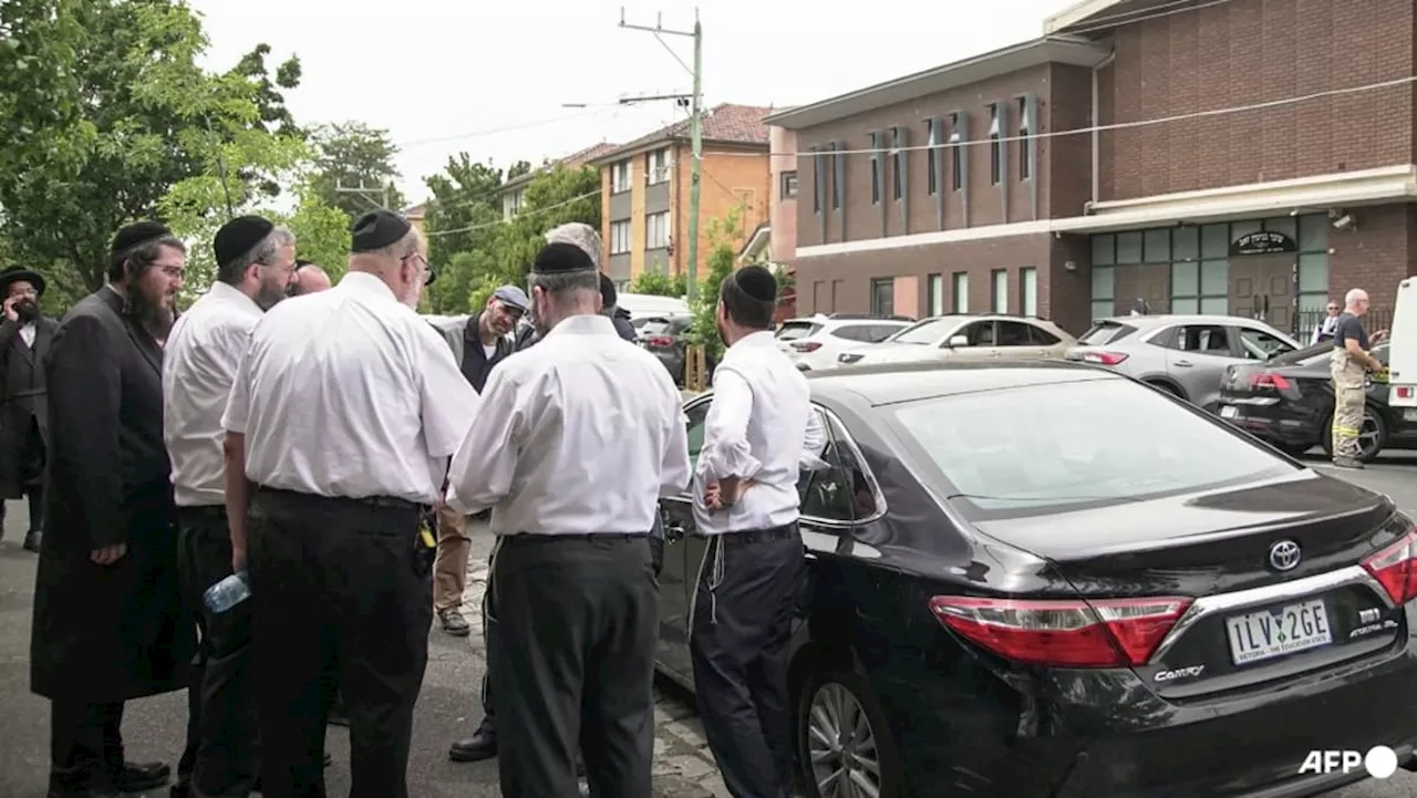 Fire at Melbourne Synagogue Sparks Police Investigation