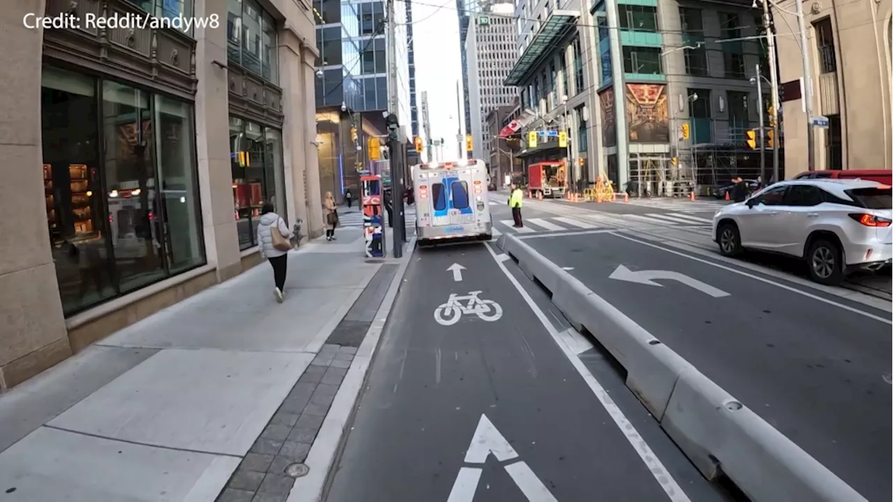 Biking advocate says video of Toronto ambulance using bike lane proves importance of keeping cycling infrastructure