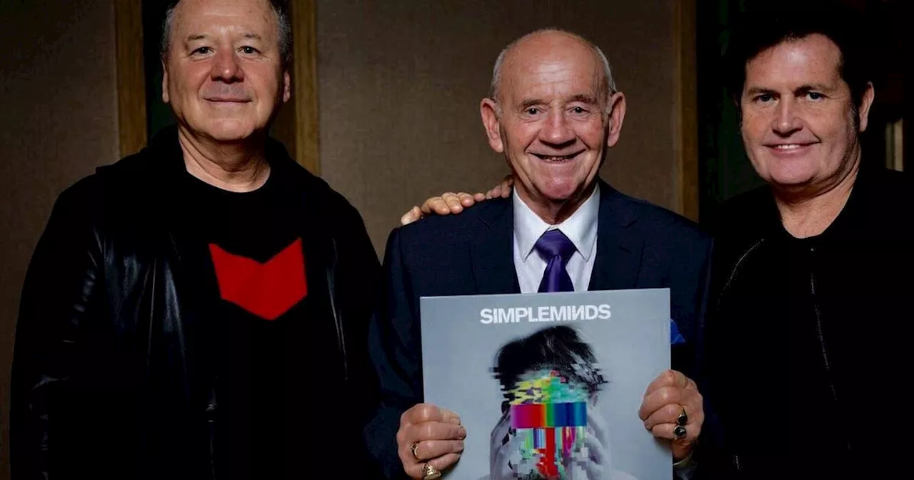 Simple Minds star's dad put drunk Bob Dylan to bed so he could play Live Aid