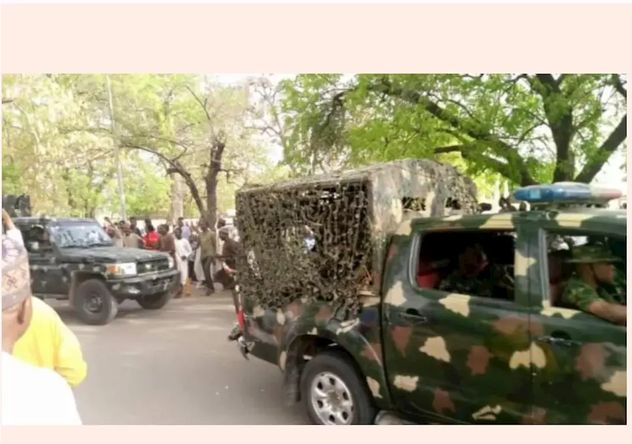 Heavily Armed Police Surround Kano Emir's Palace Amidst Political Tensions