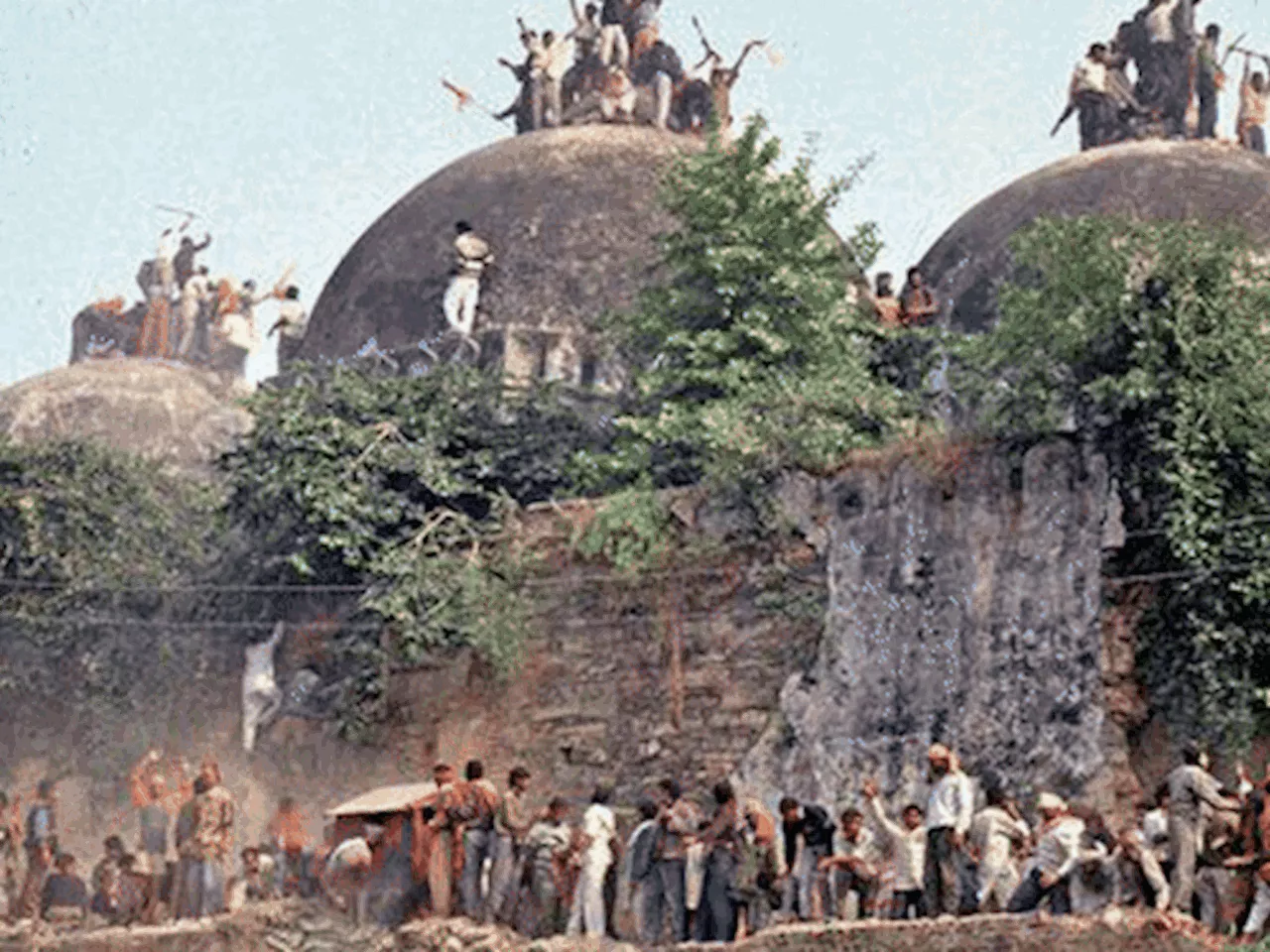 6 Aralık 1992 Ayodhya Bağımsızlık Hareketi ve Dijital Kamu Alanına Etkisi