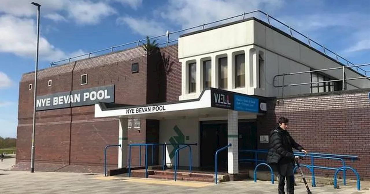 Motion of no confidence for council leader over pool closure plans