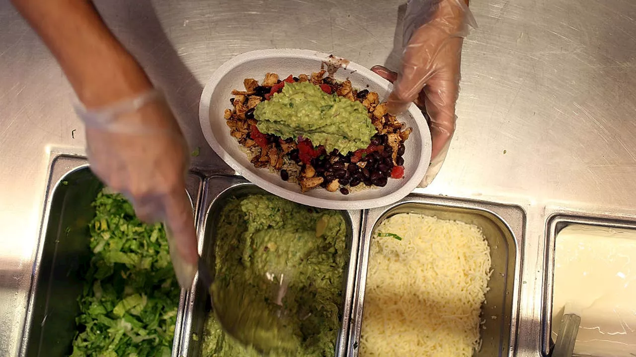 Chipotle raises menu prices by 2%, blames inflation; what it means for customers