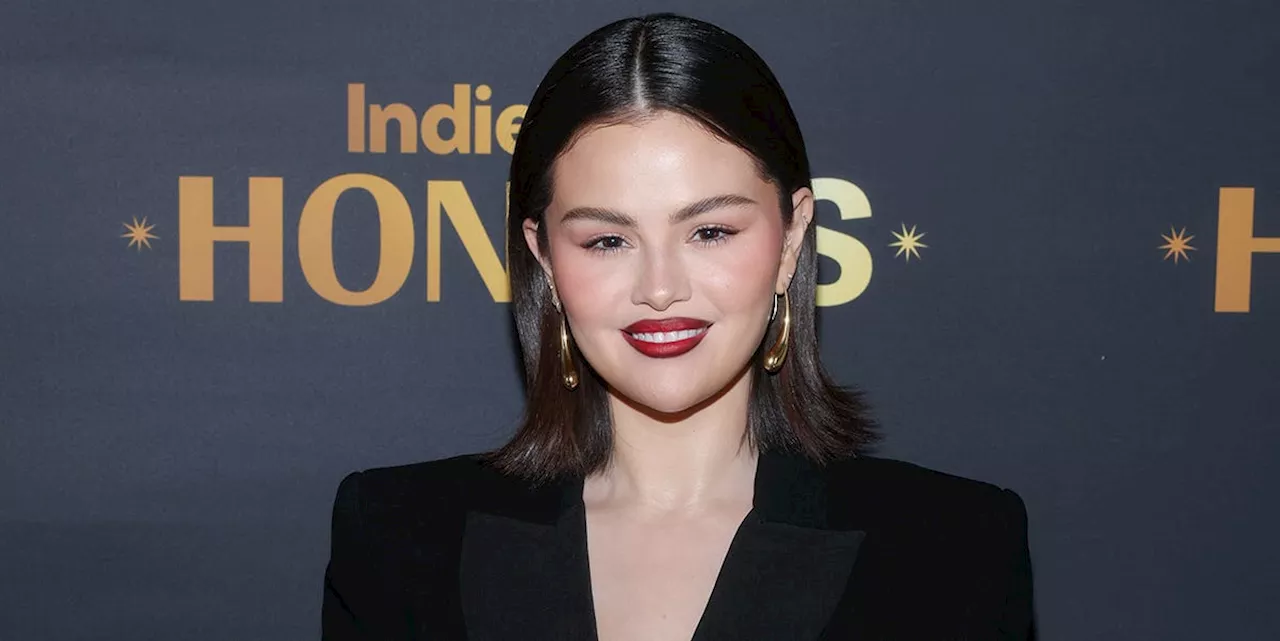 Selena Gomez Makes a Coatdress the Ultimate Red-Carpet Staple