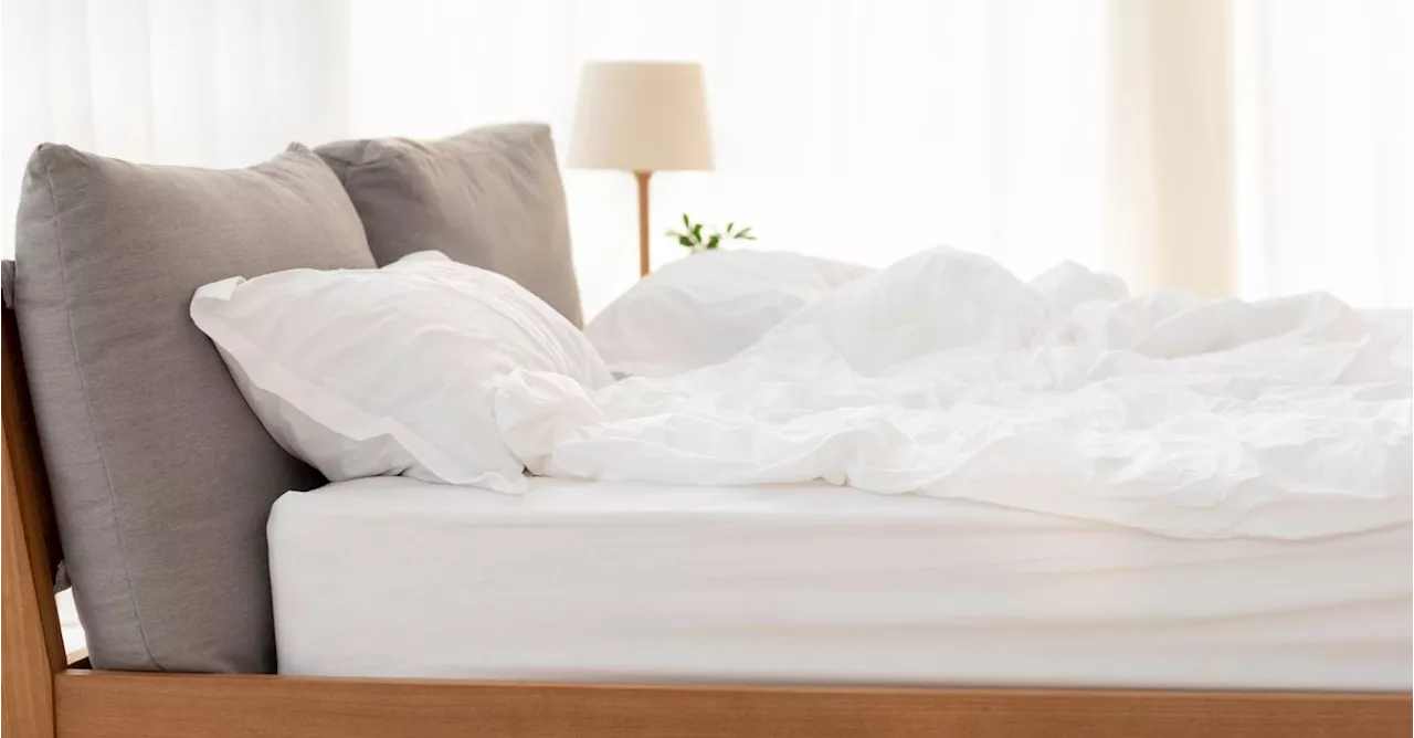 The Back-Relieving Mattress Topper Reviewers Say Improves Achy Joints Is On Sale Right Now