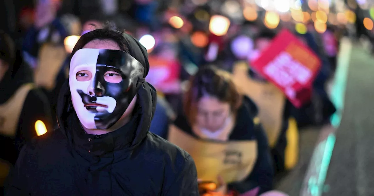 South Korea Opposition Leader Warns of President's 'Significant Risk' of Extreme Actions