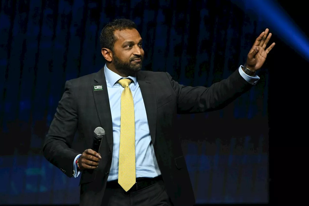 Kash Patel, choix de Trump pour le FBI et figure du mouvement complotiste QAnon