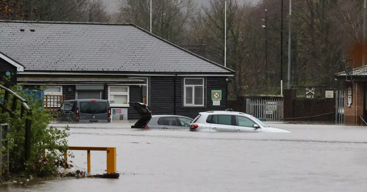 Map shows flood warnings in place with Storm Darragh set to hit the UK