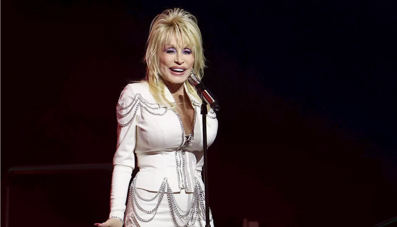 Dolly Parton Launches Auditions for Broadway Musical About Her Life