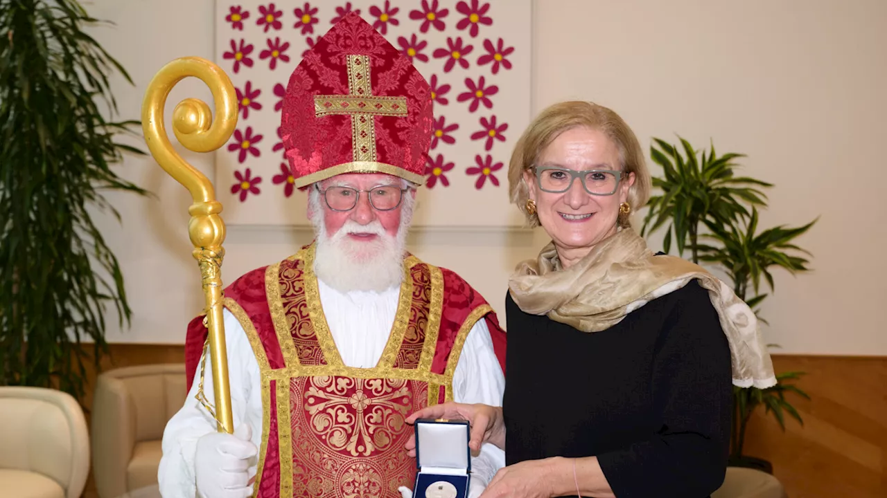 Nikolaus besuchte Landeshauptfrau im Regierungsviertel