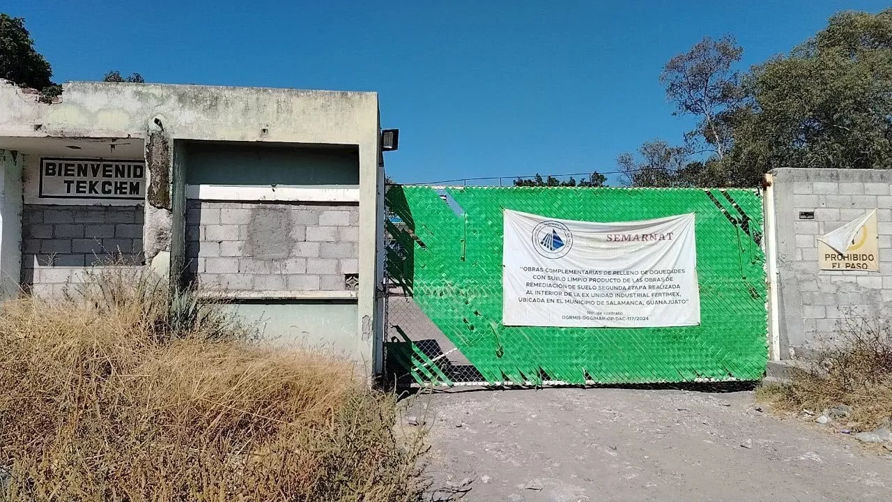 Vecinos denuncian contaminación persistente en predio de Tekchem en Salamanca