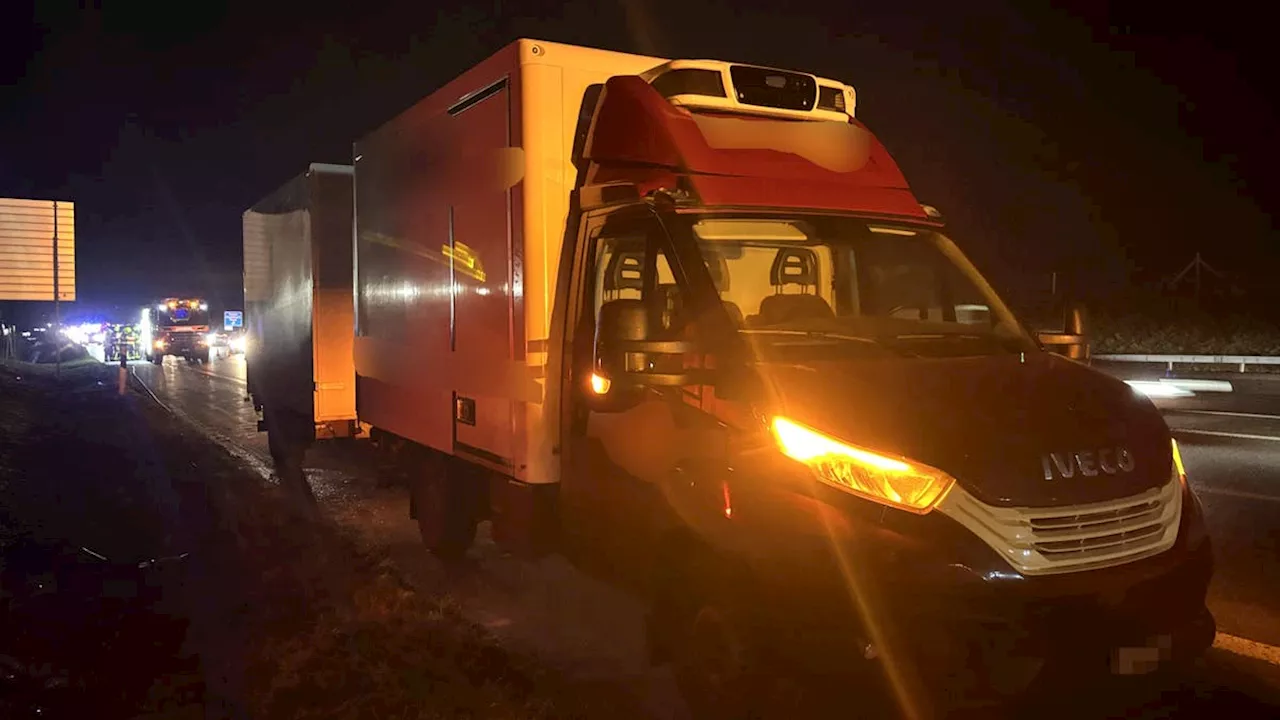 Lieferwagen brannte auf der Autobahn +++ Besoffen am Steuer: Unfall in Lömmenschwil +++ Neuer Weihnachtsweg in der Notkersegg