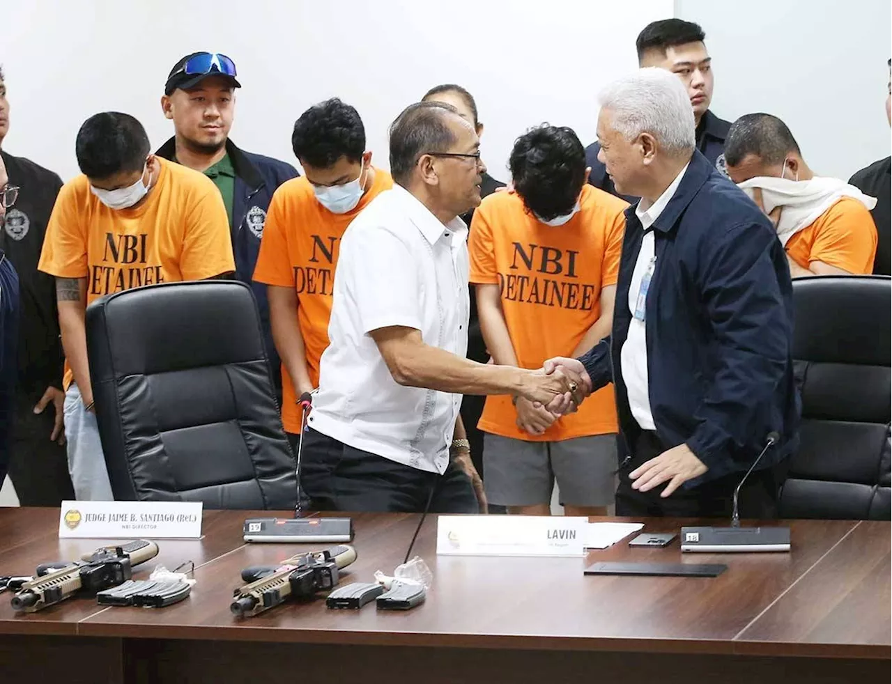 NBI operatives nab 4 gunrunning suspects