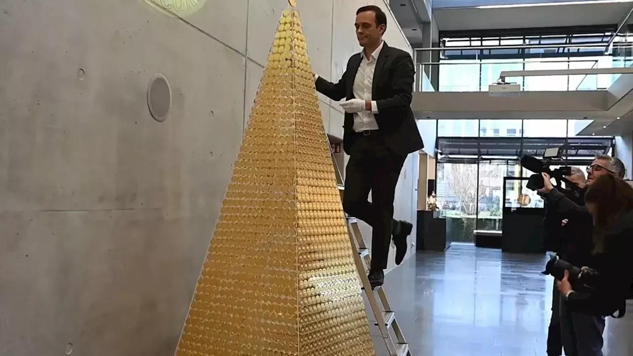 Expensive GoldTopped Christmas Tree Stirs Controversy and Mixed