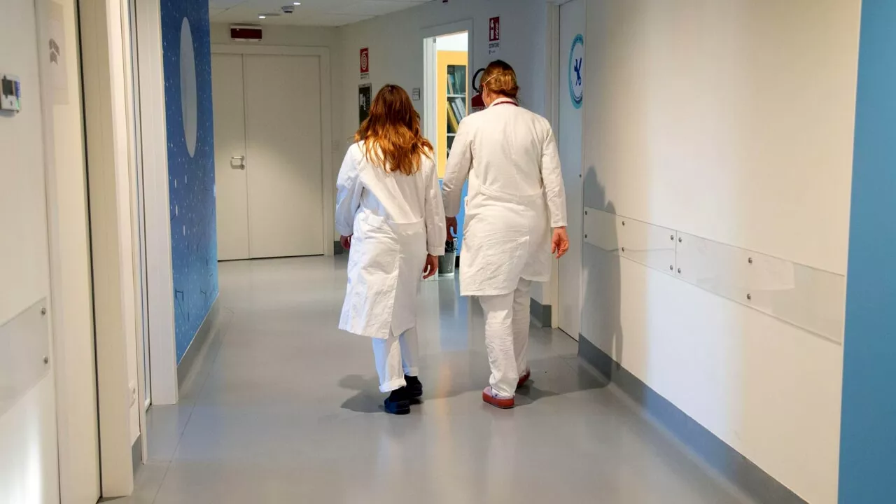 Scudo penale per i medici verso il rinnovo: "Nessuna responsabilità se si lavora sotto organico"