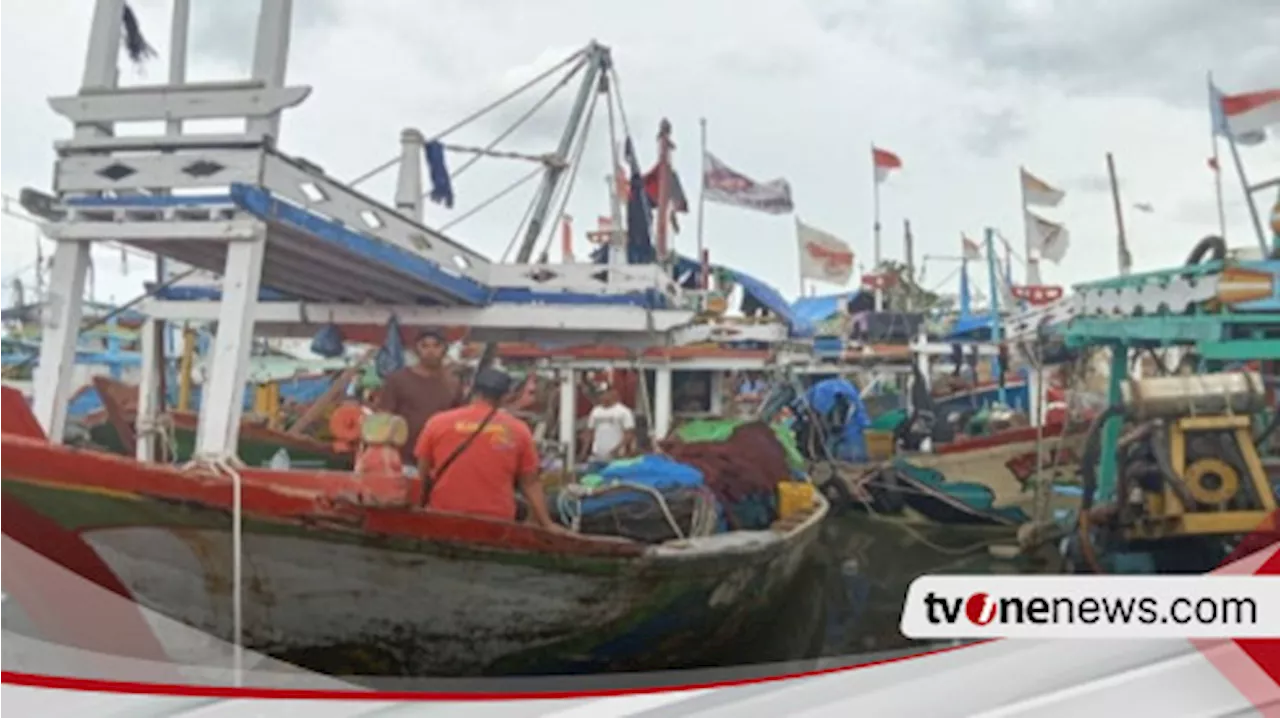 HNSI Batang Laporkan Kapal Nelayan Berbobot 26 Grosstone Tenggelam Akibat Ombak Tinggi Laut Jawa