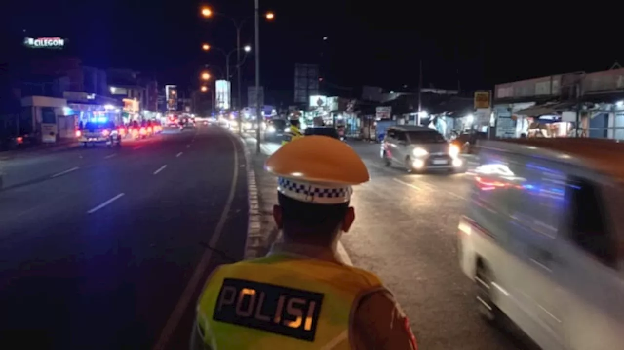 Polres Cilegon Terapkan Sistem Buka Tutup Kendaraan Menuju Pelabuhan Merak Imbas Cuaca