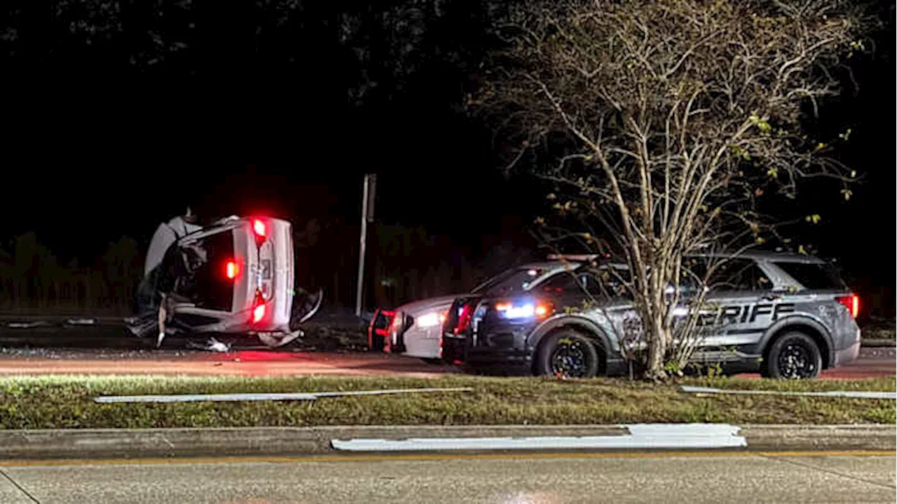 Woman killed in rollover crash near Blanding entrance ramp on Roosevelt Boulevard