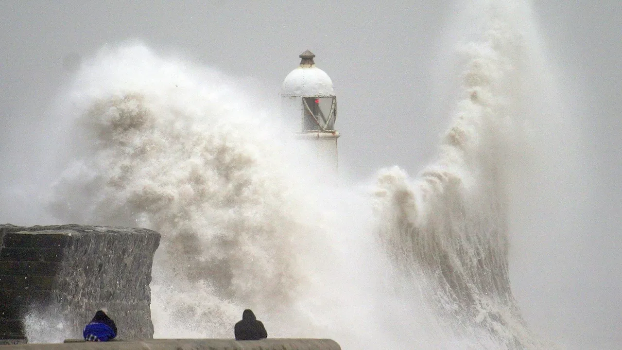 Hundreds of thousands in Ireland, UK without power as Storm Darragh batters region