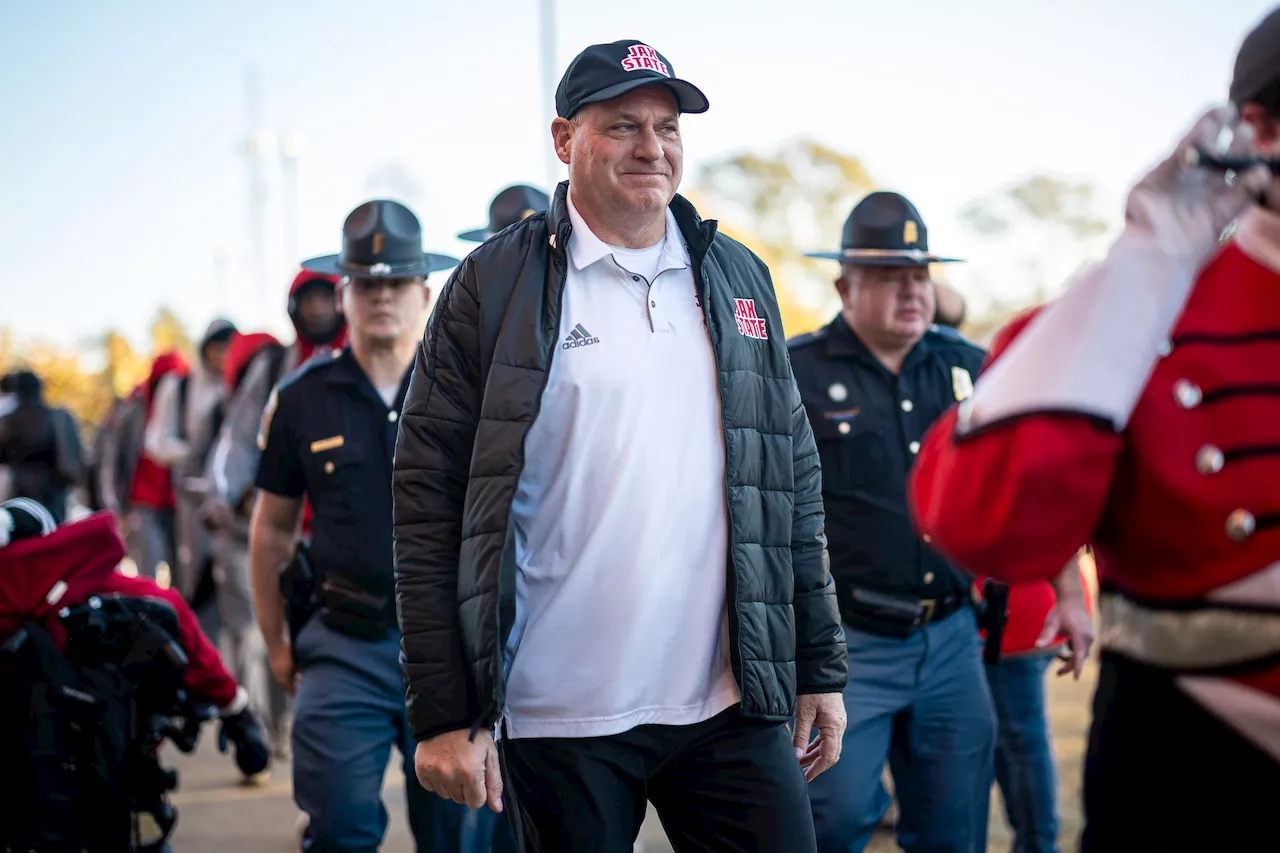 ‘I have no interviews’: Rich Rodriguez shoots down reports of contact with West Virginia