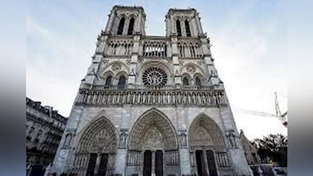 Notre Dame Cathedral: पेरिस के आर्कबिशप की दस्तक, ऐतिहासिक चर्च फिर से खुला; 2019 अग्निकांड के बाद हुआ था बंद