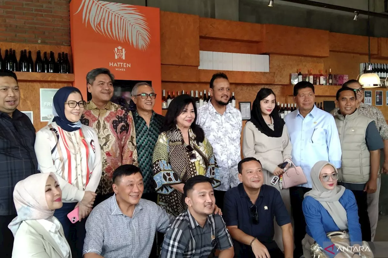 Komisi VII DPR minta pemerintah genjot riset industri anggur lokal