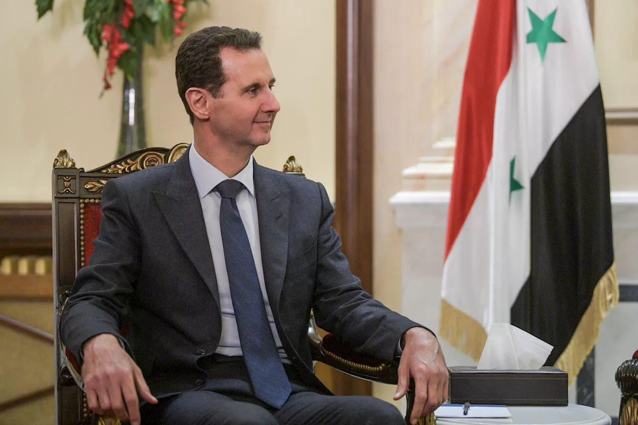 Exército de Assad envia mensagem de texto aos sírios e promete defender o país