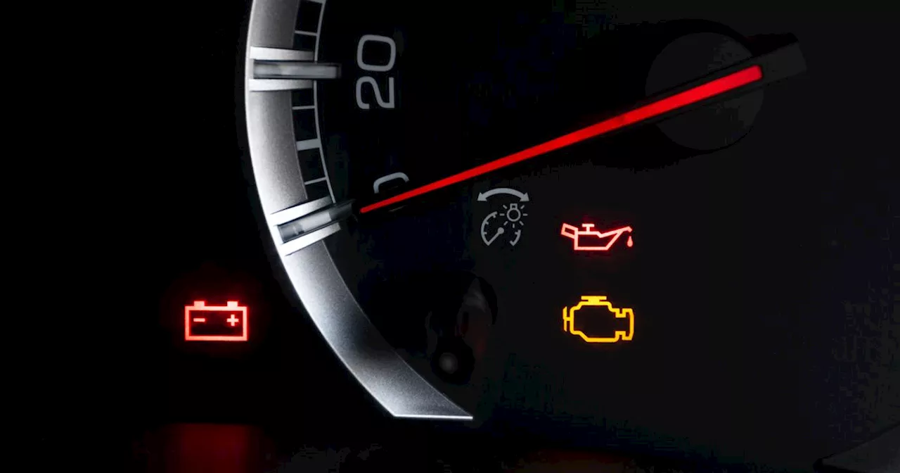 Drivers can clear one flashing car warning light with 10 second tip