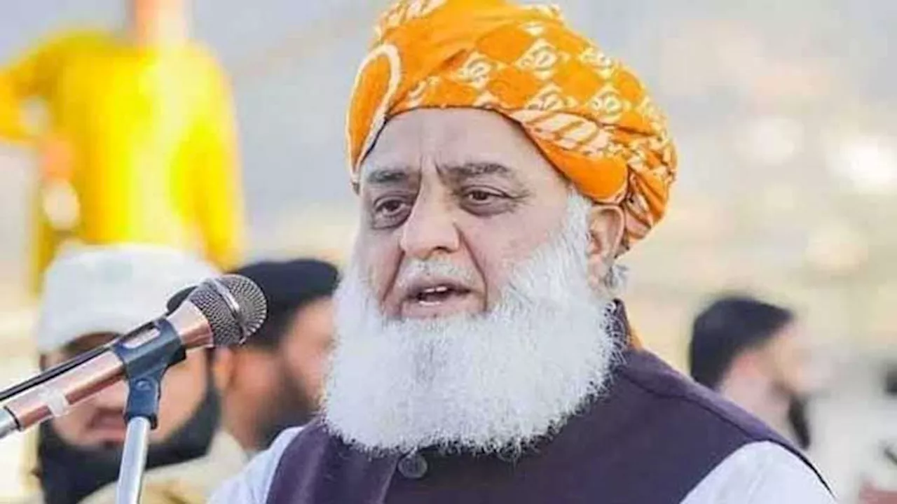 Govt declared war against religious seminaries, says Fazl