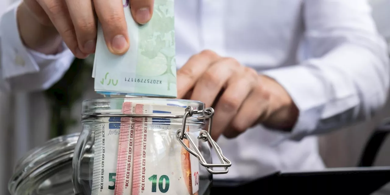 Experten verraten, wie viel Bargeld Sie zu Hause bunkern sollten