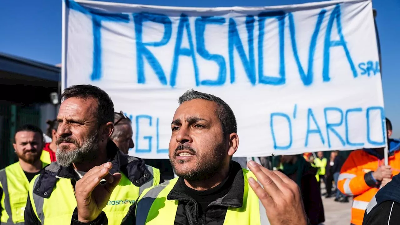 Trasnova, licenziamento per 97 lavoratori della logistica di Stellantis