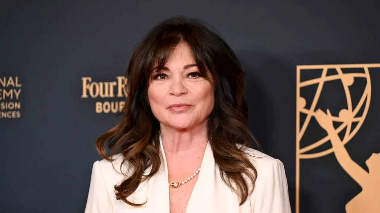 Valerie Bertinelli's Underwear Selfie—and the Message Alongside It—Wins the Week