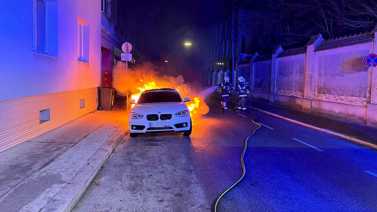 Brandserie in St. Pölten - 'Einfach nur geschockt': Feuerteufel zündet Autos an