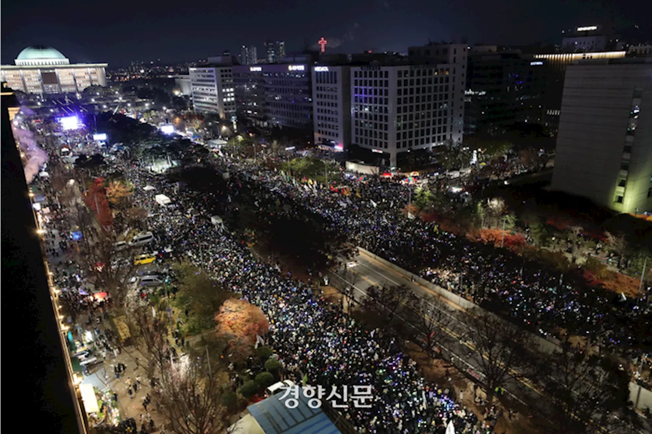 ‘대통령 탄핵’ 촛불은 계속된다 [현장 화보]