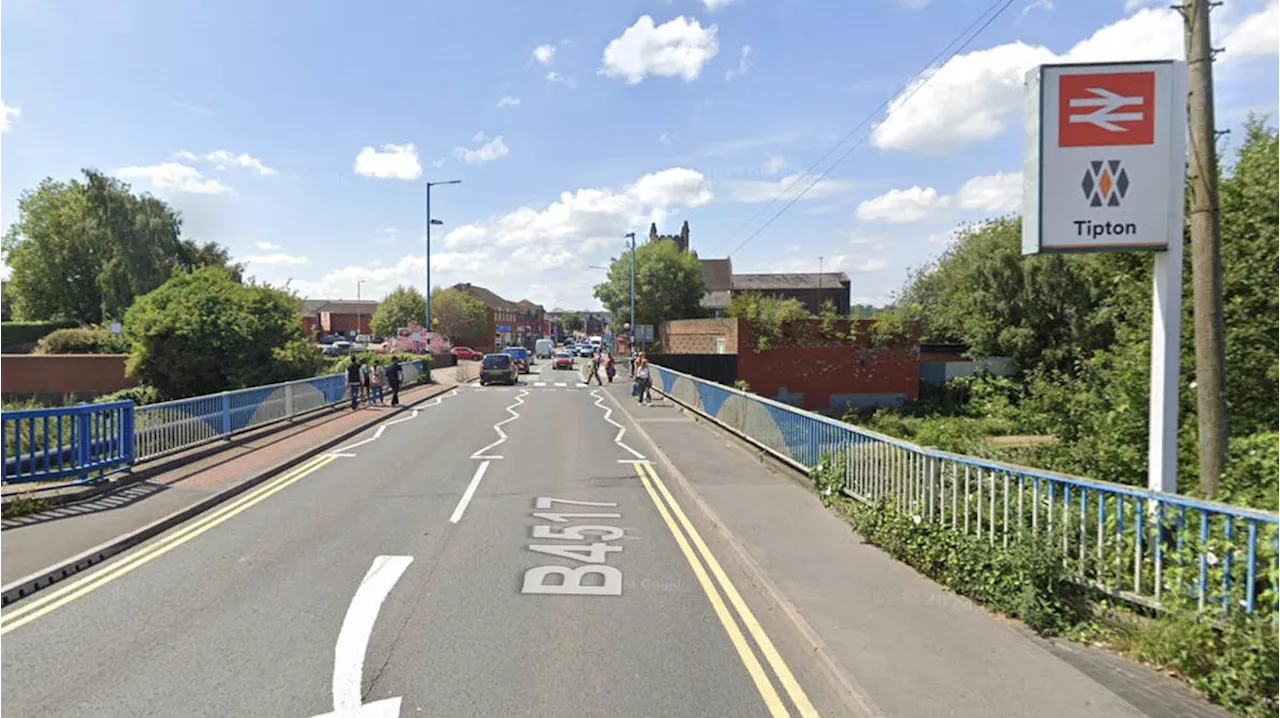 Four-year-old boy dies after being hit by a bus in the West Midlands