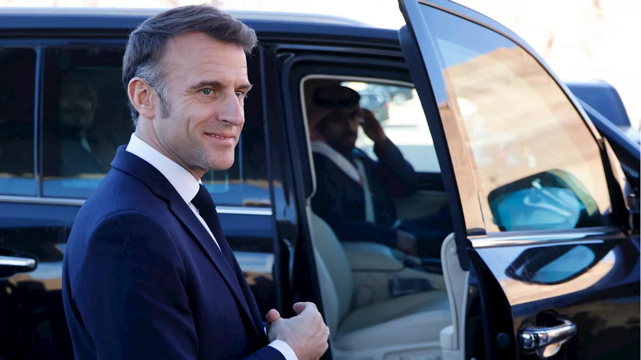 La popularité d’Emmanuel Macron connaît un rebond inattendu, mais...