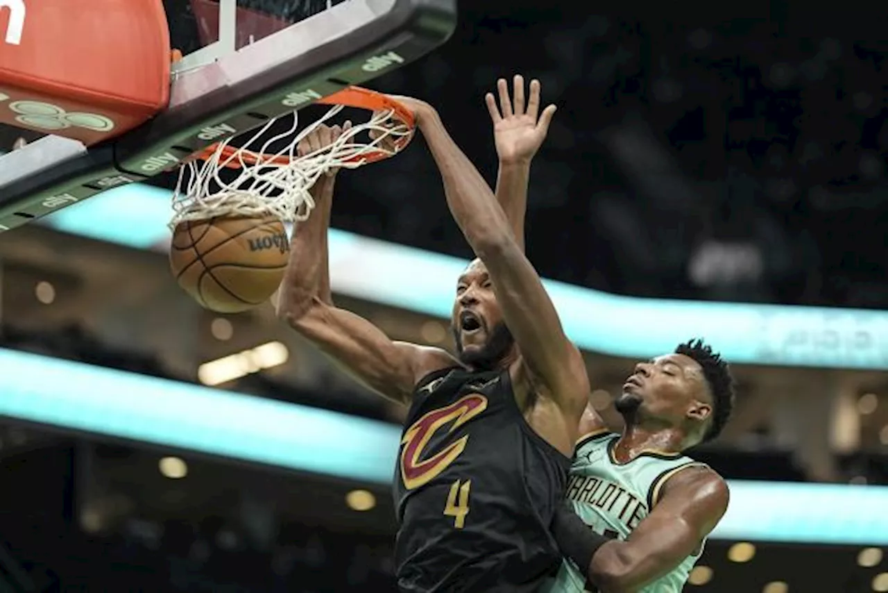 Jarrett Allen et Evan Mobley en double-double, Cleveland assure face à Charlotte en NBA